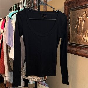 Old Navy Women's Classic Black Scoop Neck Blouse